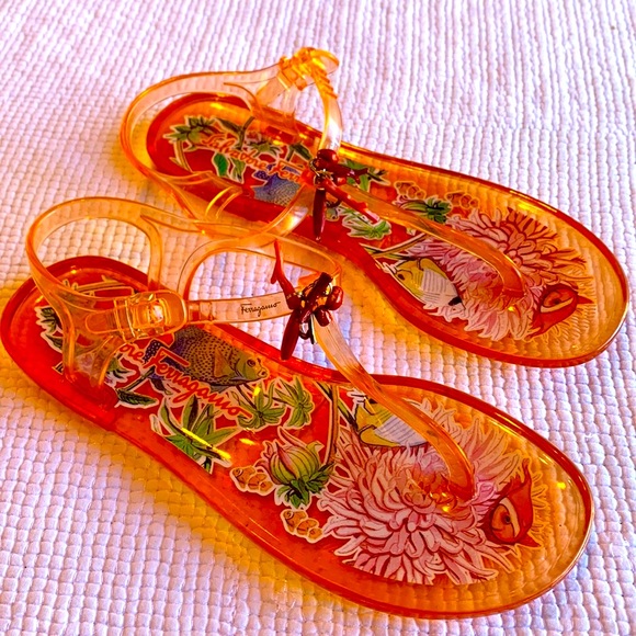 Salvatore Ferragamo Soft Jelly Coral Sandals - Picture 4 of 16